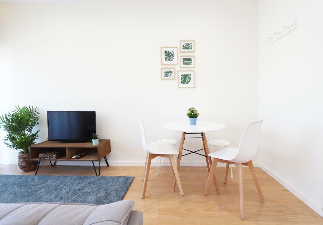 Hm - Living Batalha Square 1 Apartman Porto Kültér fotó