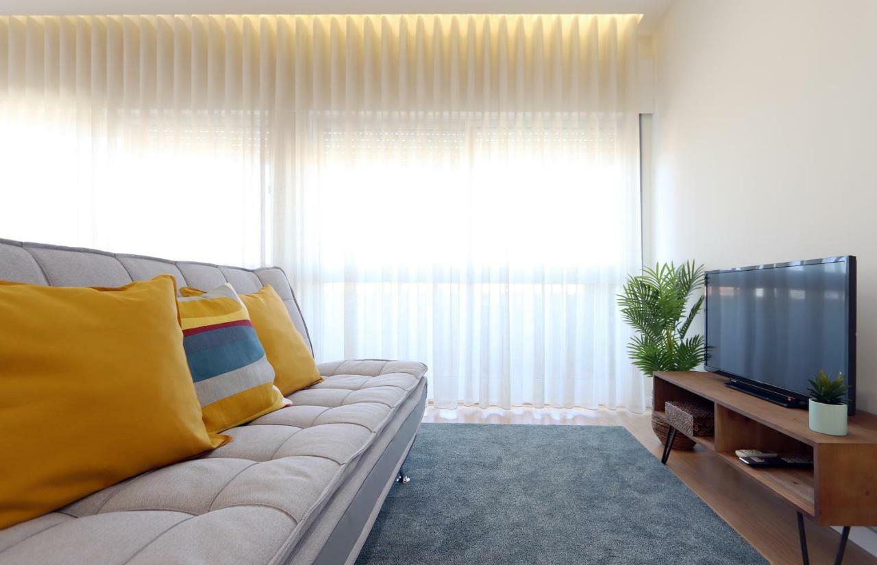 Hm - Living Batalha Square 1 Apartman Porto Kültér fotó